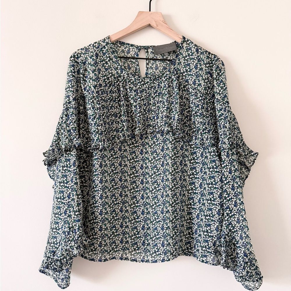 Sunday in Brooklyn Anthropologie Long Flare Sleeve Top in Blue Green Floral -  L